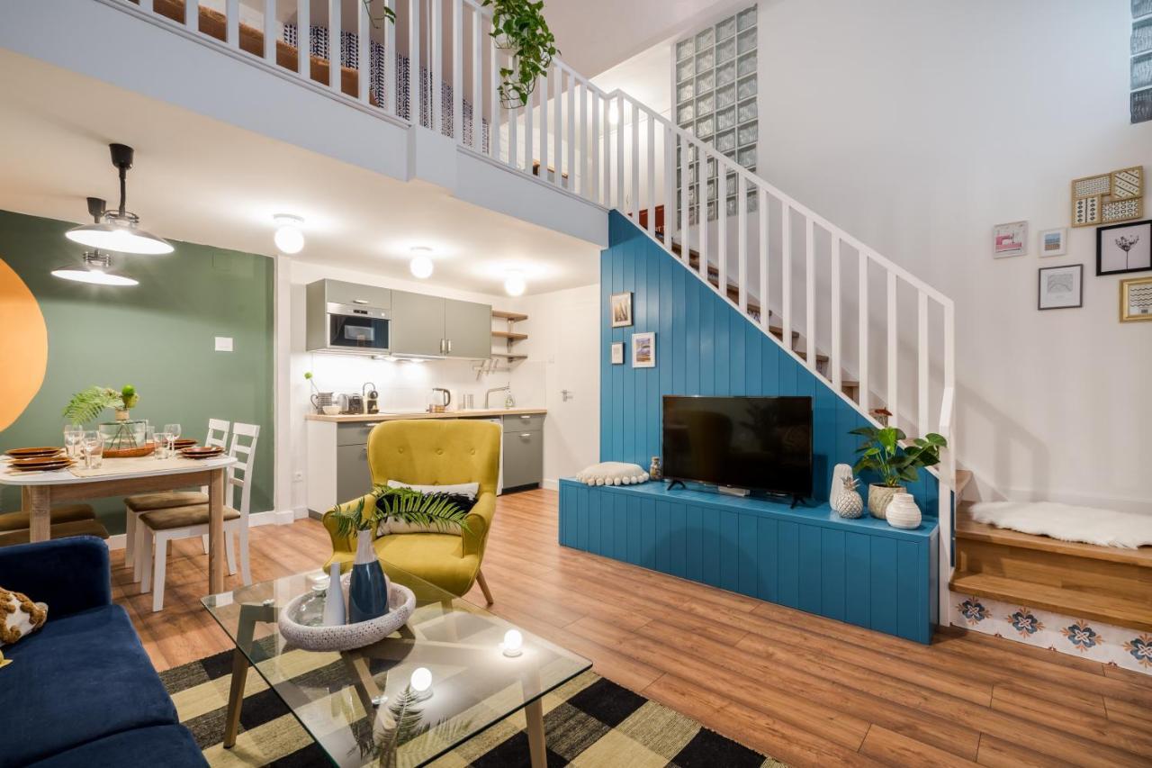 Colorful Designer Home In The Heart Of Budapest Luaran gambar