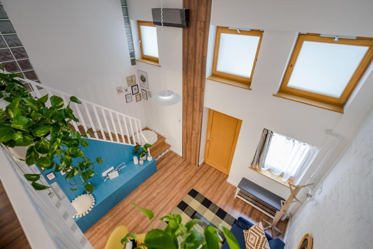 Colorful Designer Home In The Heart Of Budapest Luaran gambar