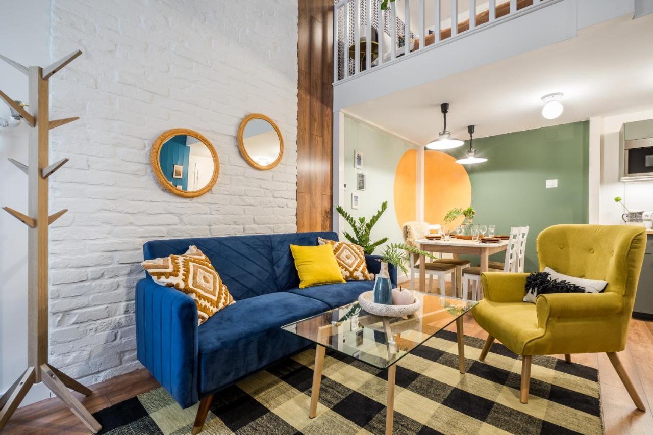 Colorful Designer Home In The Heart Of Budapest Luaran gambar