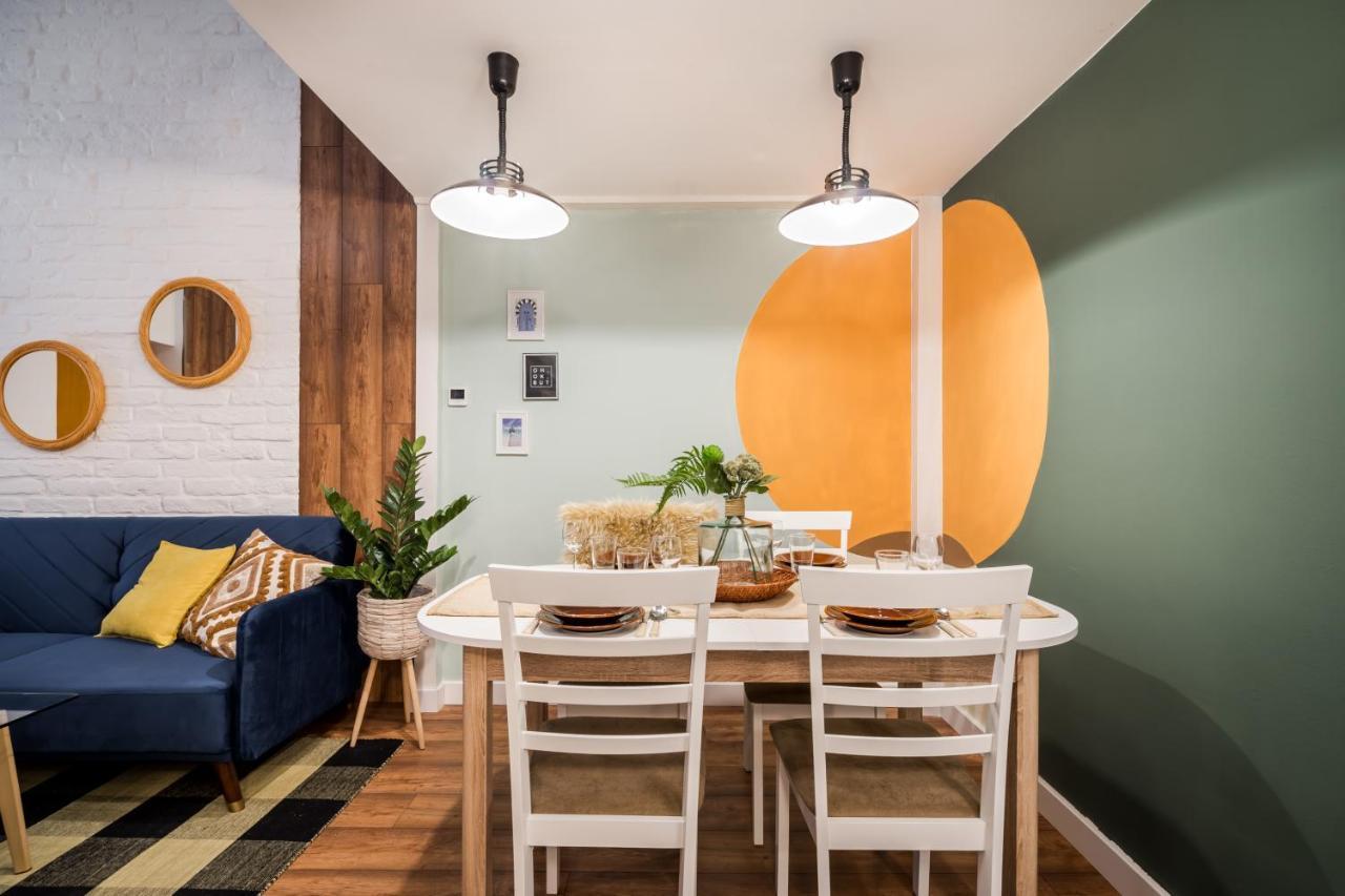 Colorful Designer Home In The Heart Of Budapest Luaran gambar